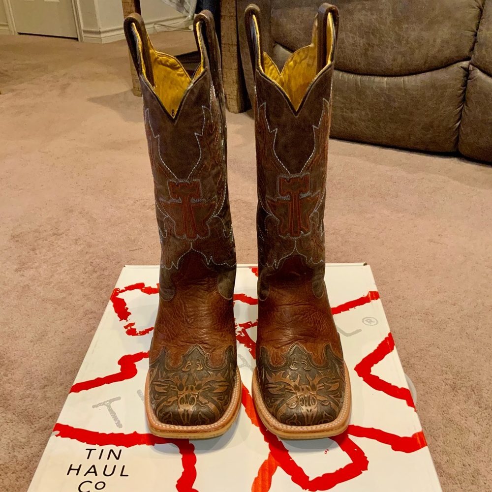 Men’s Tin Haul Tooled Leather Boots Size 8D